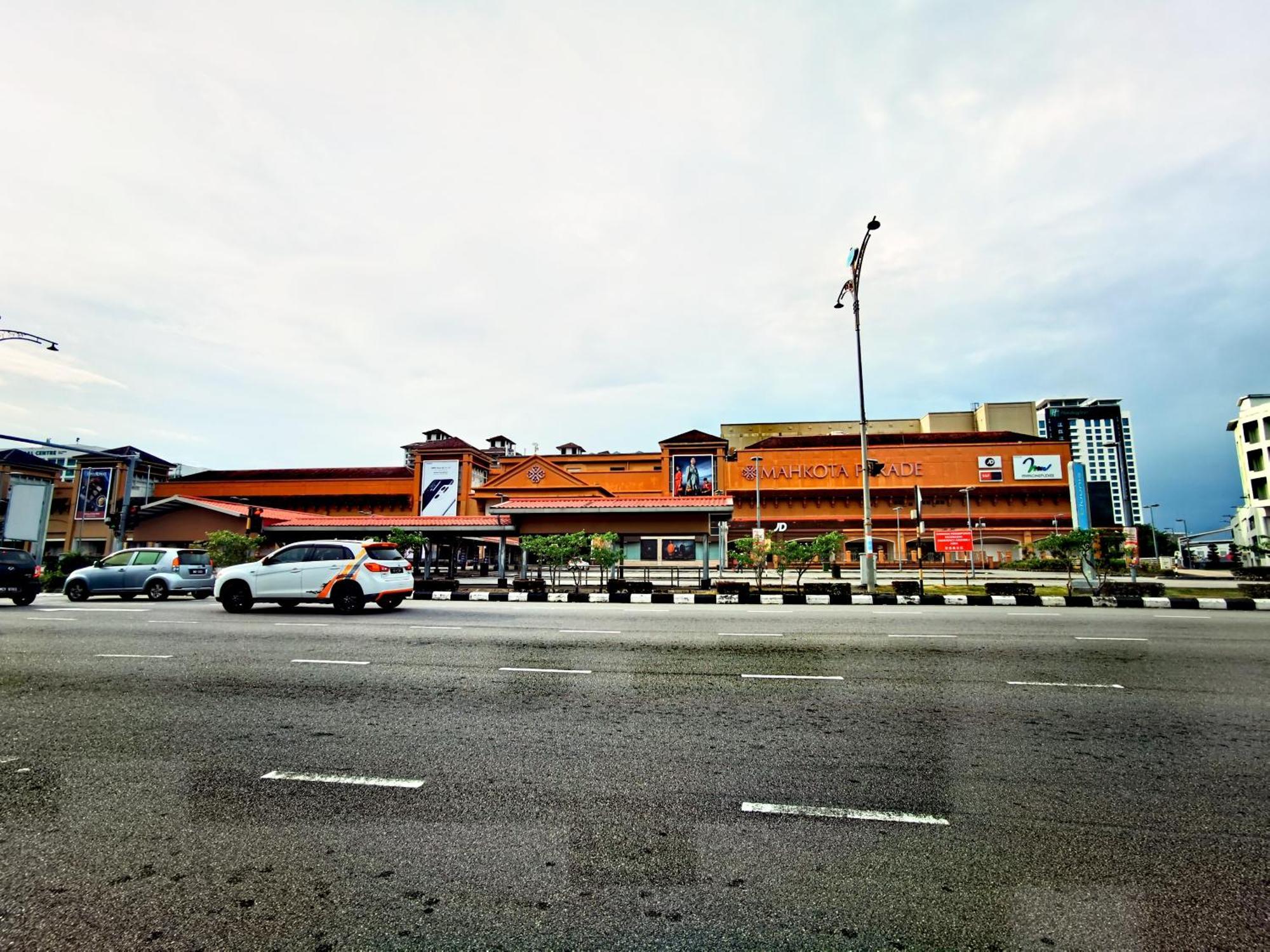 Bandar Melaka Family Bungalow Private Pool Bbq Wifi Netflix Exteriör bild