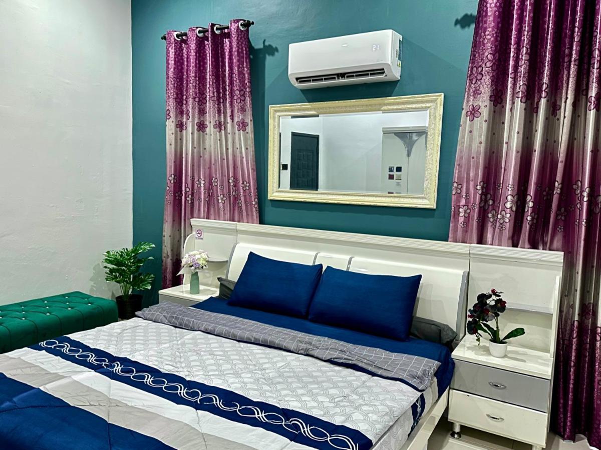 Bandar Melaka Family Bungalow Private Pool Bbq Wifi Netflix Exteriör bild